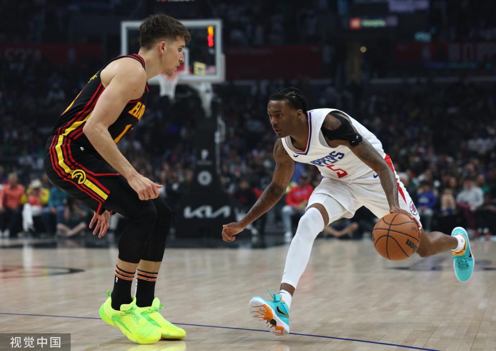 赛后独自离开，和蒯曼不和？队友接受采访，谁注意孙颖莎举动