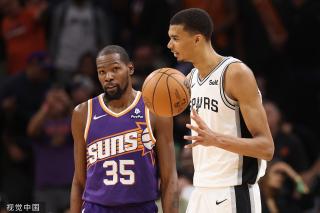 12次助攻 12次助攻