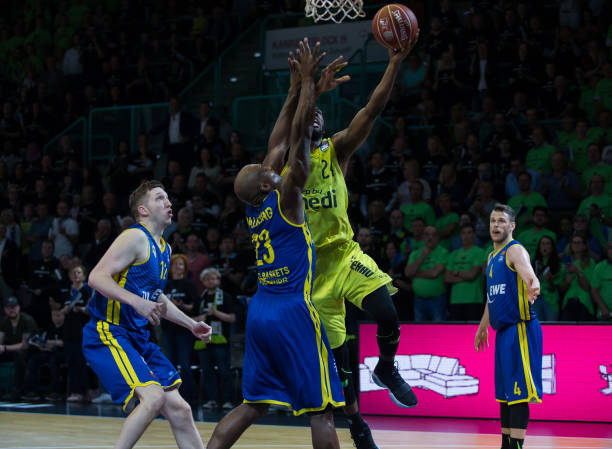 取得成功的 取得成功的